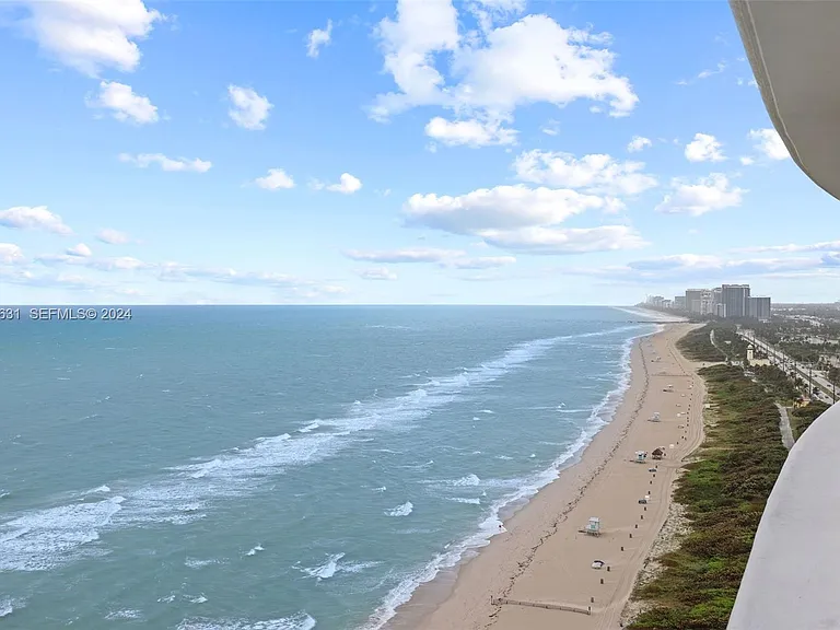 15701 Collins Ave #2103 — Photo 10