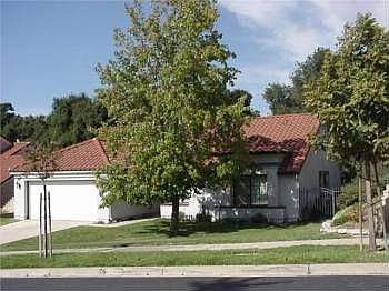1st image of 2343 Sloan Dr