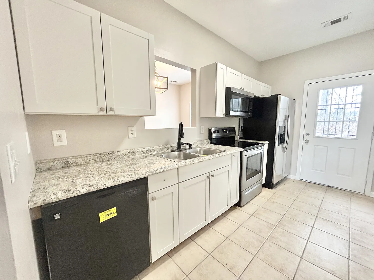 1026 Wheel House Ln — Photo 4