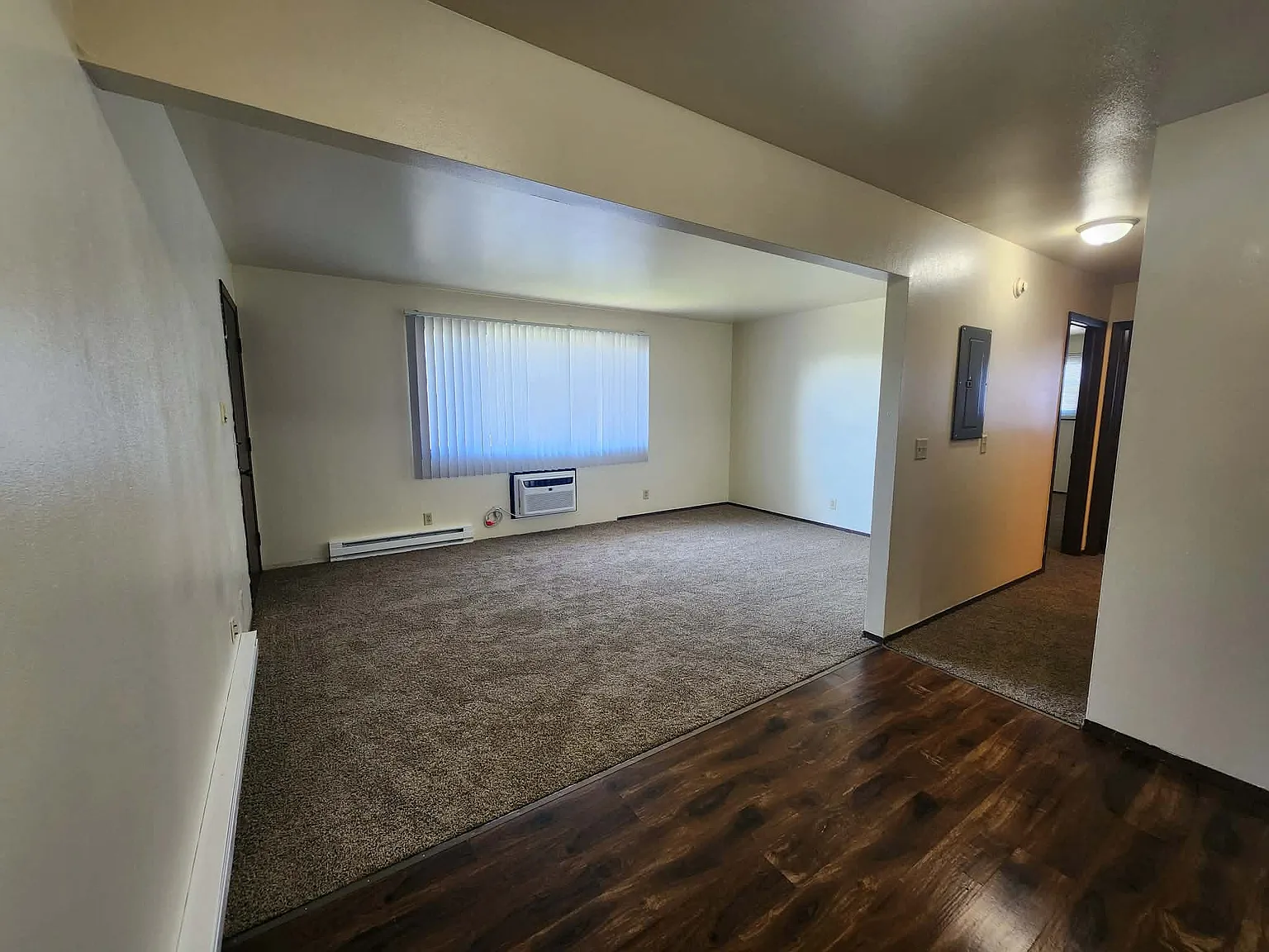 3240 Packer Drive - 204 — Photo 2