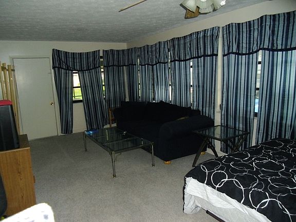 4th Bedroom leads out to the patio-pool