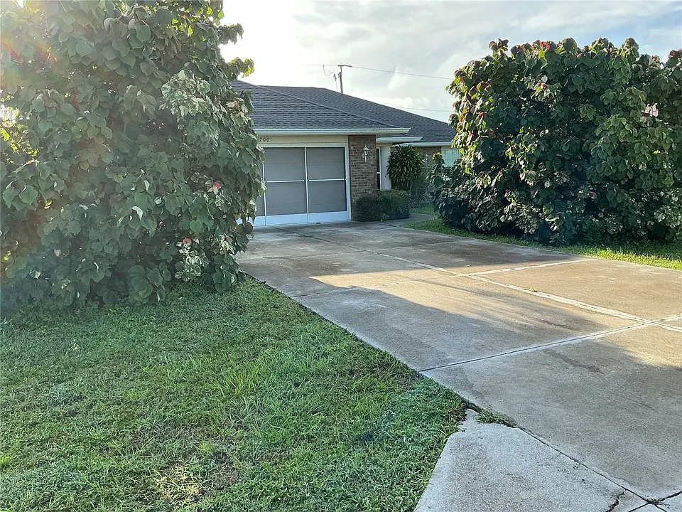 2700 S Biscayne Dr