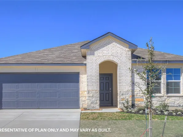 302 Bluetick Trl, Seguin, TX 78155