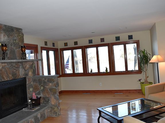 4th image of 47 Grey Oaks Ct