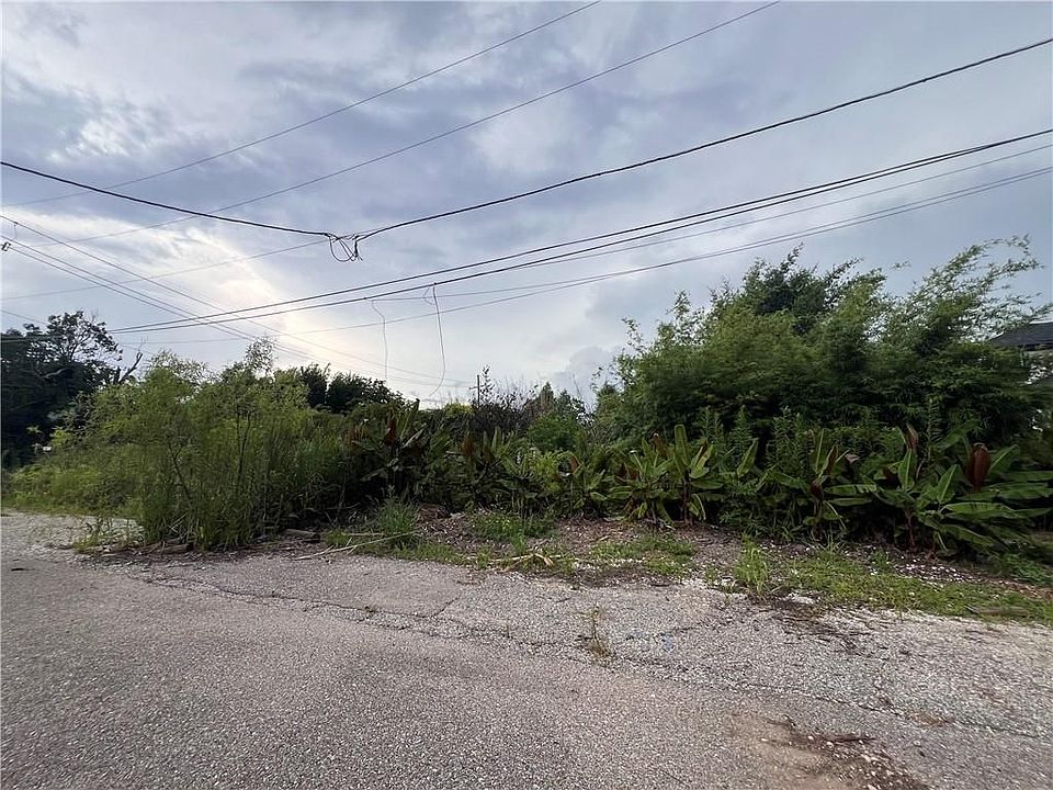 2nd image of 5939 Law St