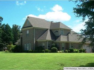 4158 Dickens Pl, Southaven, MS 38672