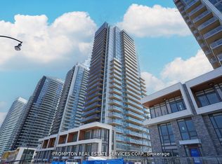 27 McMahon Dr #615-C15, Toronto, ON M2K 0J2