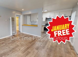 824 15th St APT 1, Oakland, CA 94607