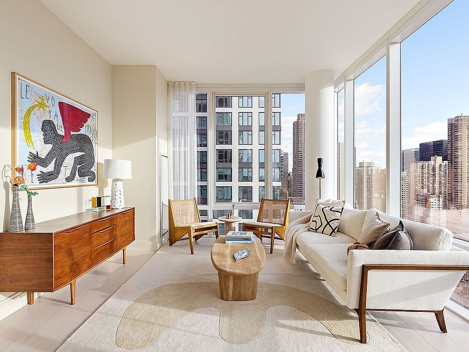 1st image of 501 3rd Ave #18B