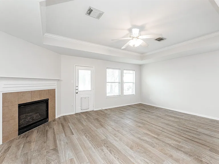 24515 Cornell Park Ln — Photo 12