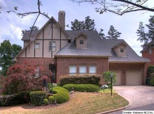 2625 River Trace Ct, Vestavia, AL 35243