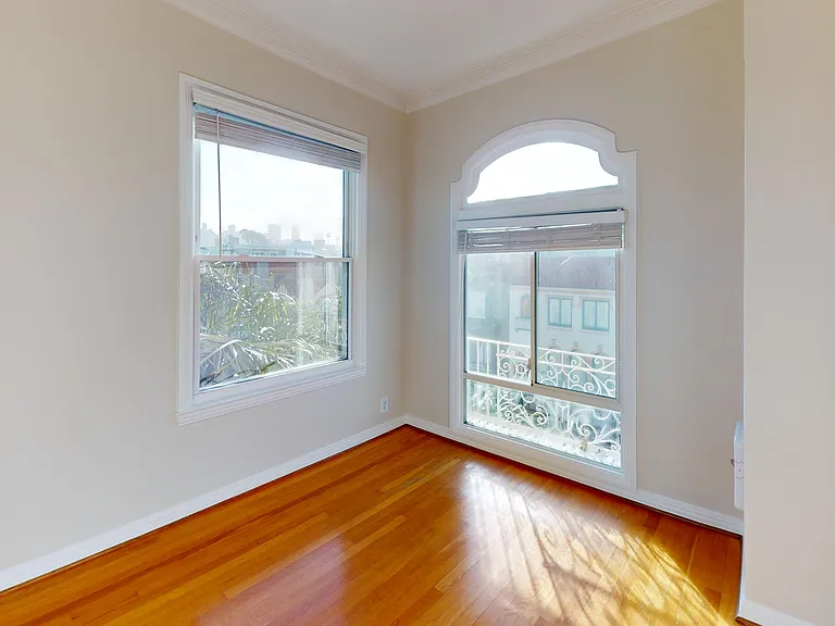 1690 N Point St — Photo 3