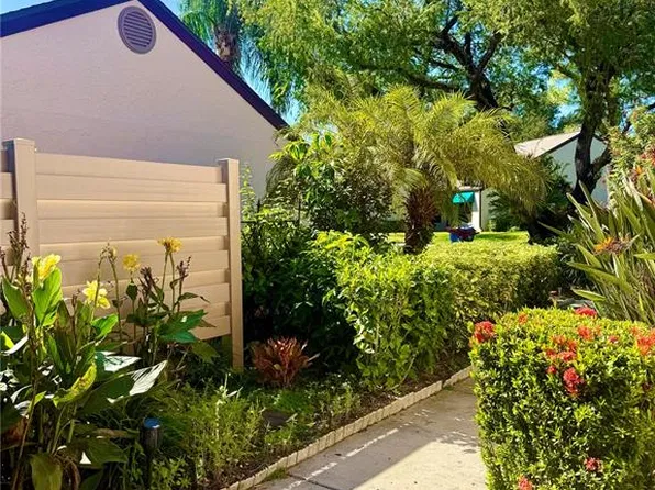 5847 Clubside Dr, Sarasota, FL 34243