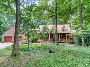 575 Hornwood Dr, Springfield, OH 45504