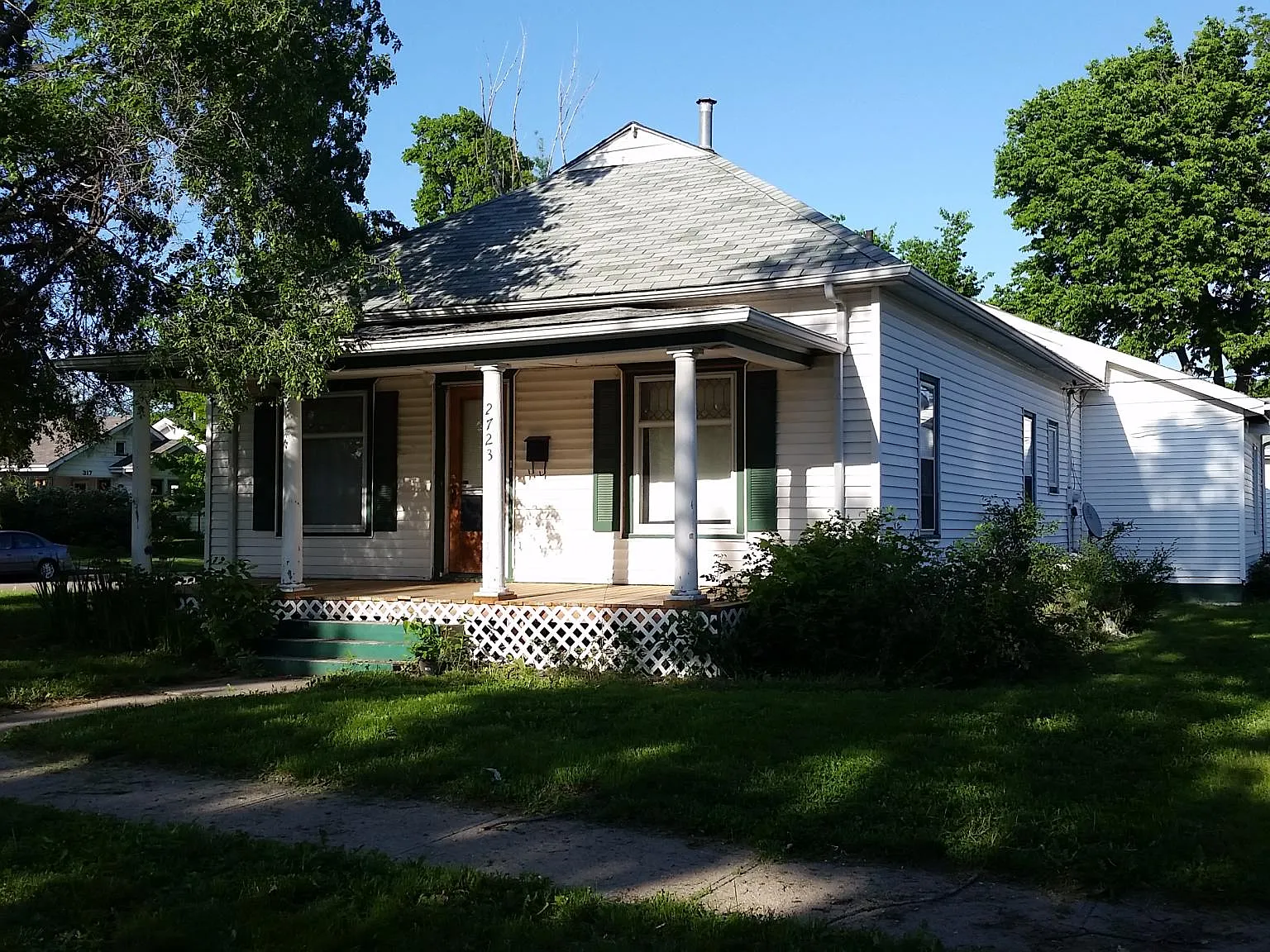 3 bed, 1472 sqft, $1,700 — Photo 2