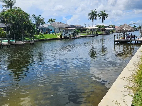 3535 SW 2nd Ave, Cape Coral, FL 33914