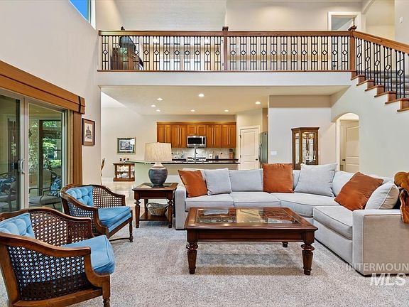 3rd image of 1908 S Stream Pointe Ln