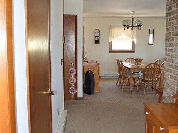 2nd image of 80 Cliff Ave