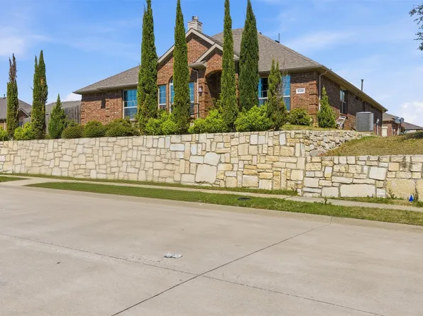3402 Thunder Dr, Sachse, TX 75048