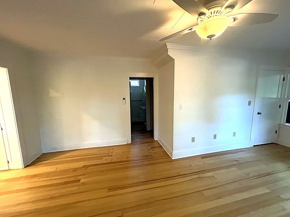 4th image of 151 Highland Ave