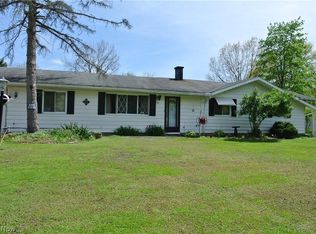 139 N Oakmont Rd, Northfield, OH 44067