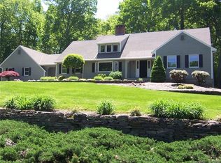 88 Sherwood Dr, Glastonbury, CT 06033