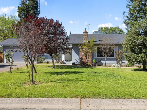 5142 Huntington Dr, Redding, CA 96002