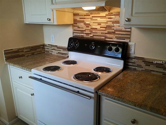 2nd image of 7210 N Manhattan Ave APT 1024