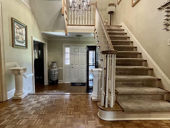 2nd image of 3109 Highgate Dr