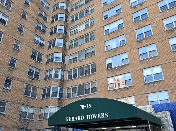 70-25 Yellowstone Boulevard image 1 of 14