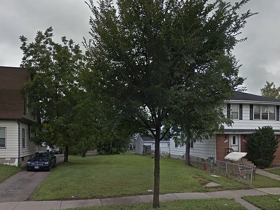 3rd image of 4015 Lyndale Ave N