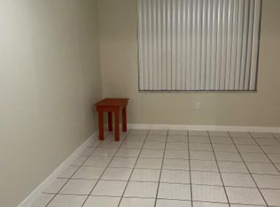 10241 SW 49th St, Miami, FL 33165