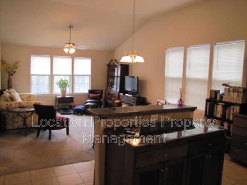 2nd image of 1484 Marilee Dr