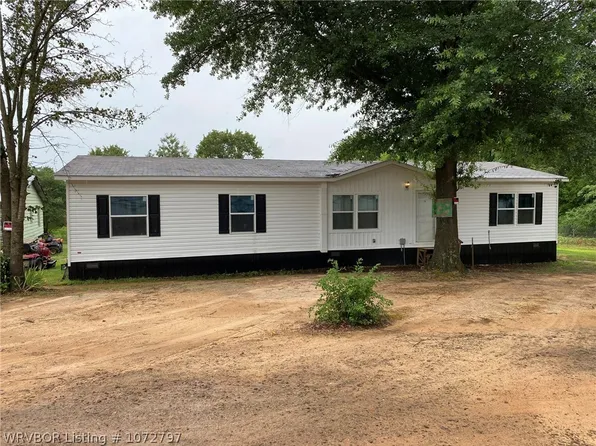 108 Marlow Rd, Clarksville, AR 72830