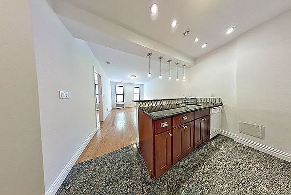 1st image of 1752 1st Ave APT 1A