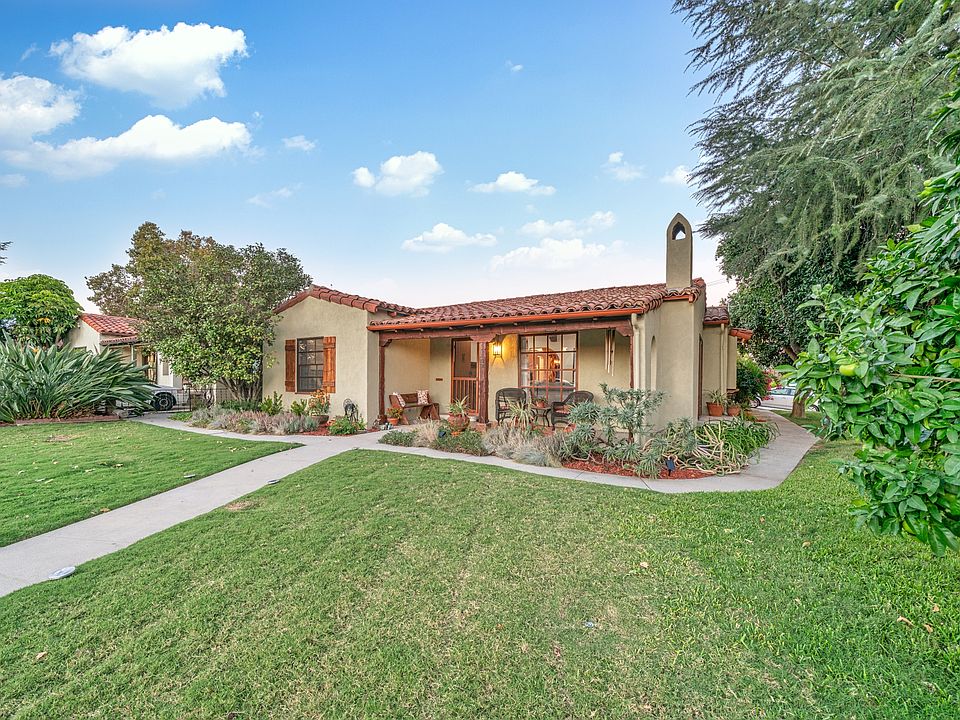 1st image of 5702 Camellia Ave #1