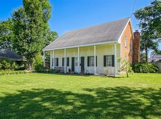 8709 Hermitage Pl, River Ridge, LA 70123