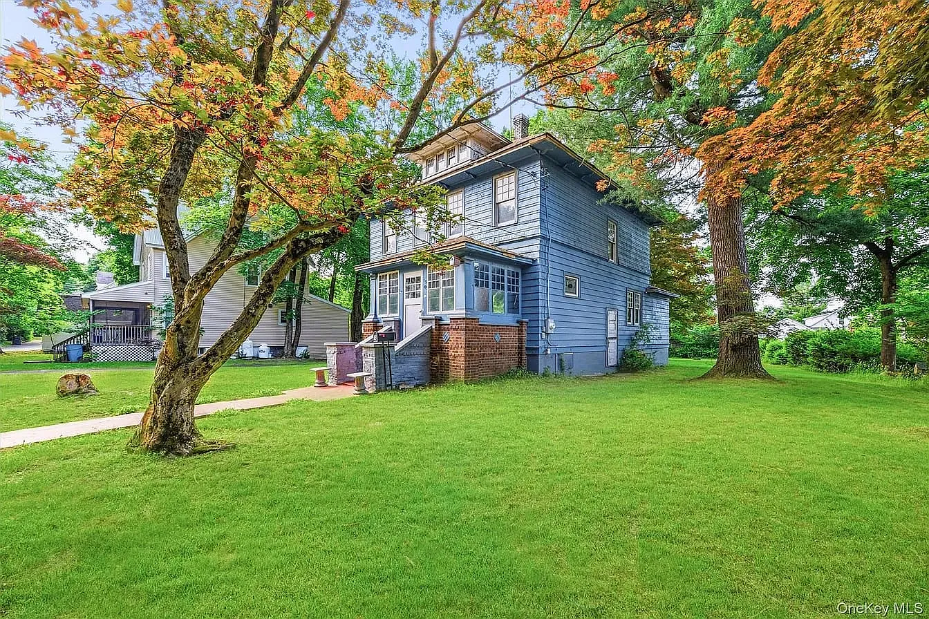 4 bed, 2028 sqft, $2,500 — Photo 4