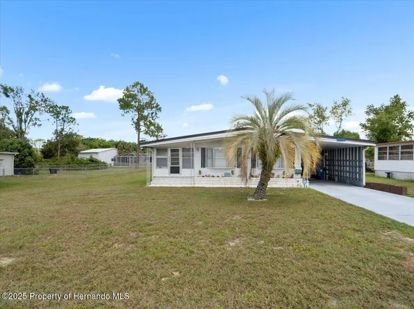 8221 Highpoint Blvd, Brooksville, FL 34613
