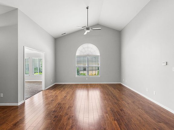 4th image of 5260 E 109th Pl