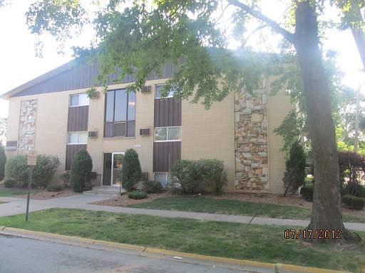 1st image of 18361 Glen Oak Ave APT 2J