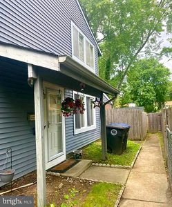 736 Myrtle Ave, Lindenwold, NJ, 08021