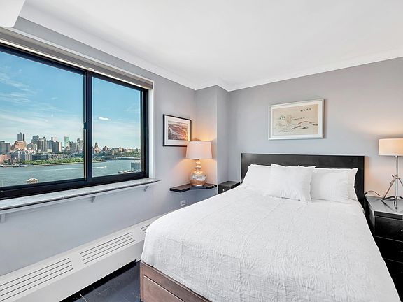 5th image of 100 Beekman St APT 19A