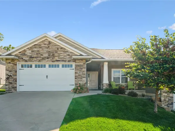 203 Cemar Ct, Marion, IA 52302