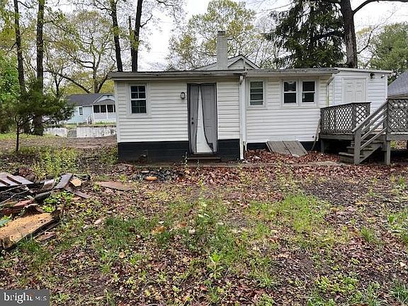 4th image of 32 S Clementon Ave