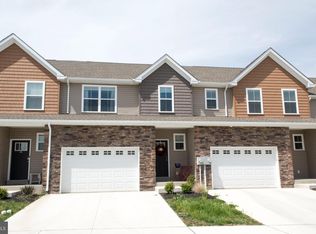 103 Staplehill Ct, Reading, PA 19608