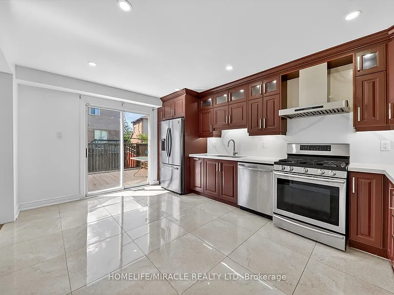 88 Reed Dr — Photo 11