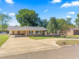103 Longleaf Ct, Hot Springs, AR 71901