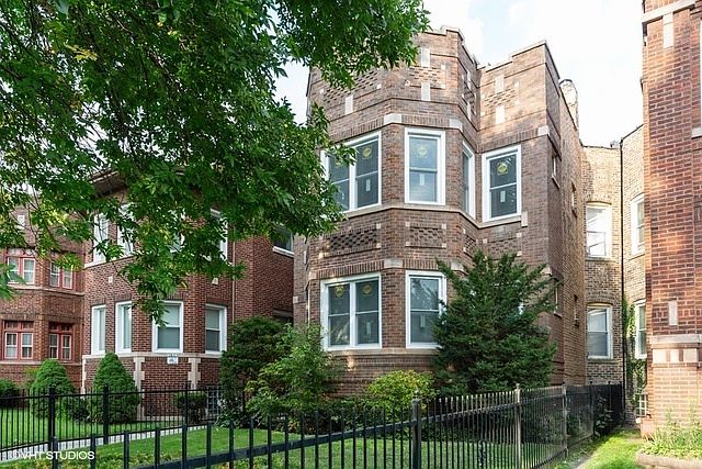 1st image of 7815 S Euclid Ave #1