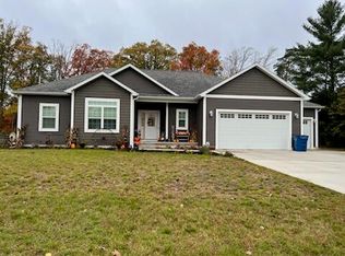 14735 190th Ave, Big Rapids, MI 49307